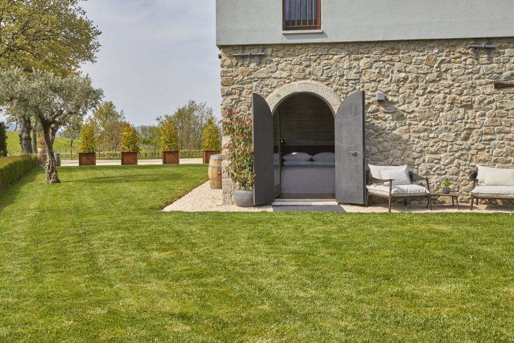 borgo-san-gregorio-esterno-borgo-prestigio-collection