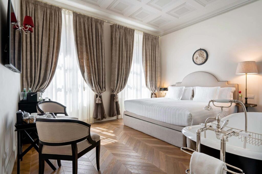 corte-calzaiuoli-firenze-camera-deluxe 10-prestigio-collection