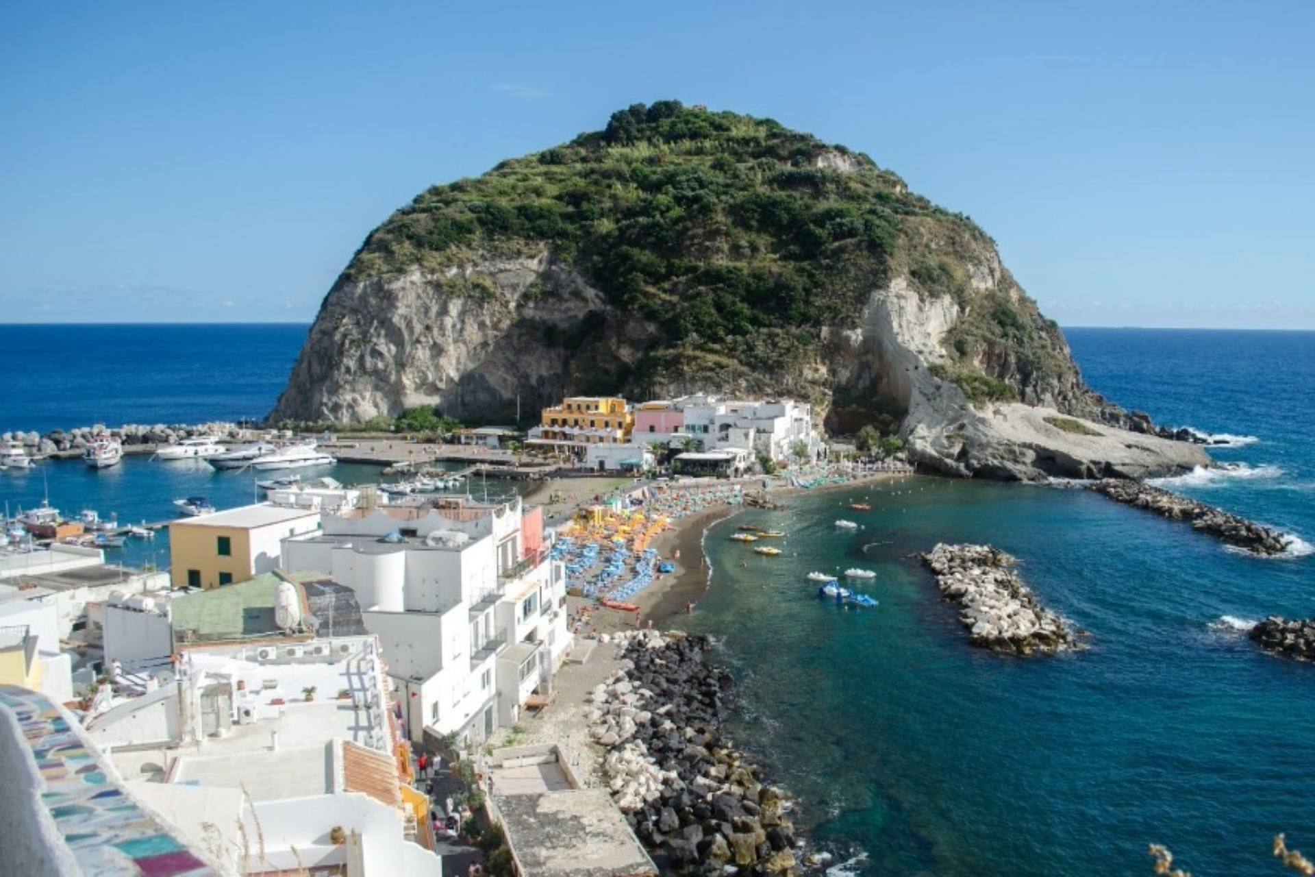 hotel-la-reginella-ischia-giro-isola-minivan-prestigio-collection