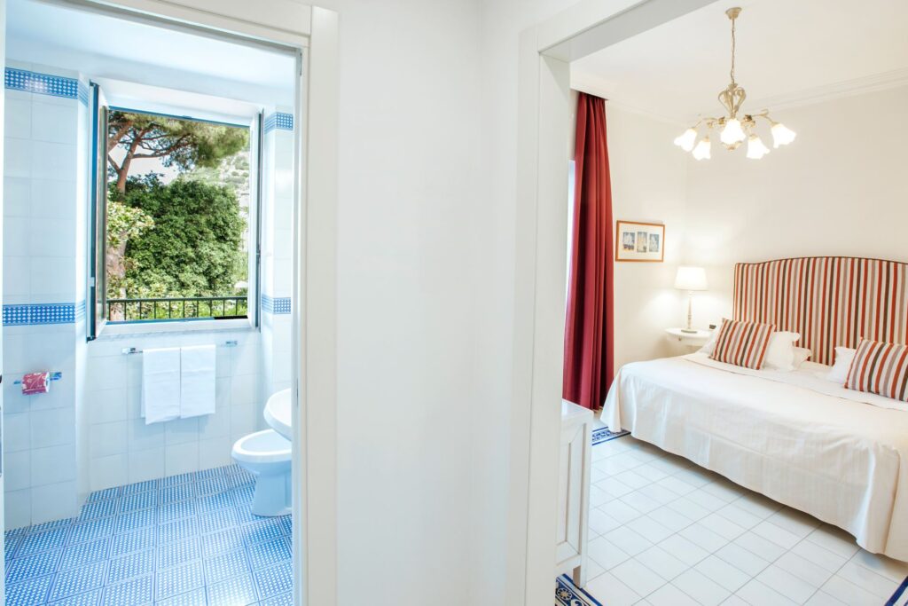 hotel-la-reginella-ischia-vista-camera-deluxe-prestigio-collection