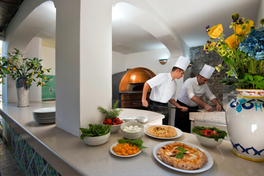 hotel-la-reginella-ischia-vista-ristorante-pizzeria-prestigio-collection