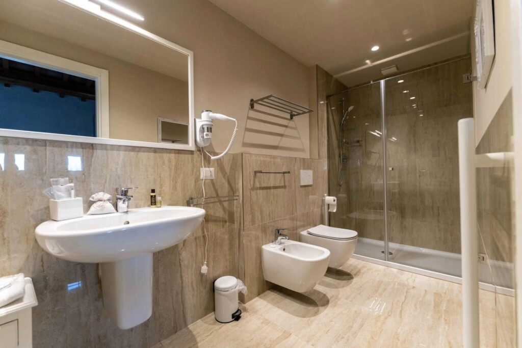 villa-la-personala-modena-bagno-suite-prestigio-collection
